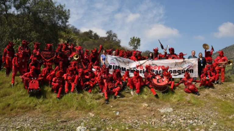 Los Diablos Rojos de Víctor Jara en el Sitio de Memoria Hornos de Lonquén