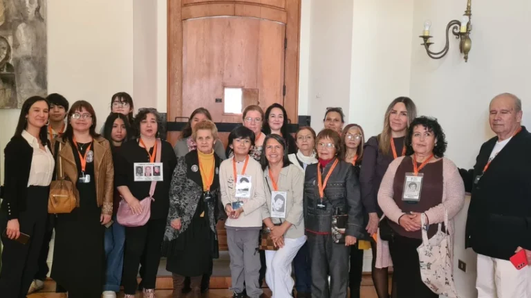 Corporación Memoria Lonquén participó en Recorrido por la Memoria en el Palacio de La Moneda