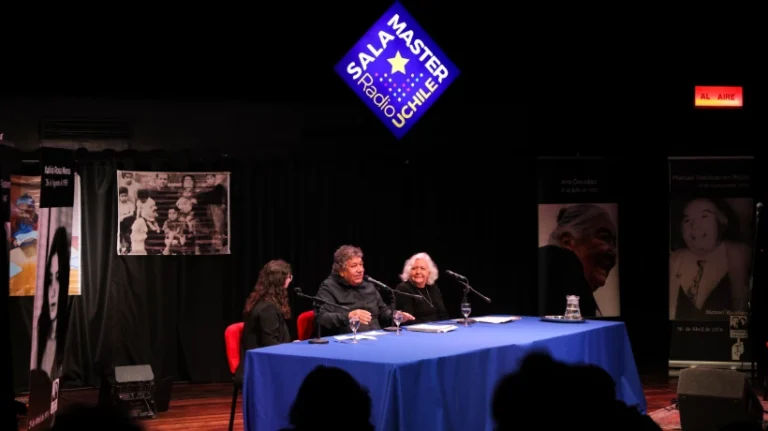 Presentación del libro “Compañera Ana González: una autobiografía” en Sala Master de Radio Universidad de Chile